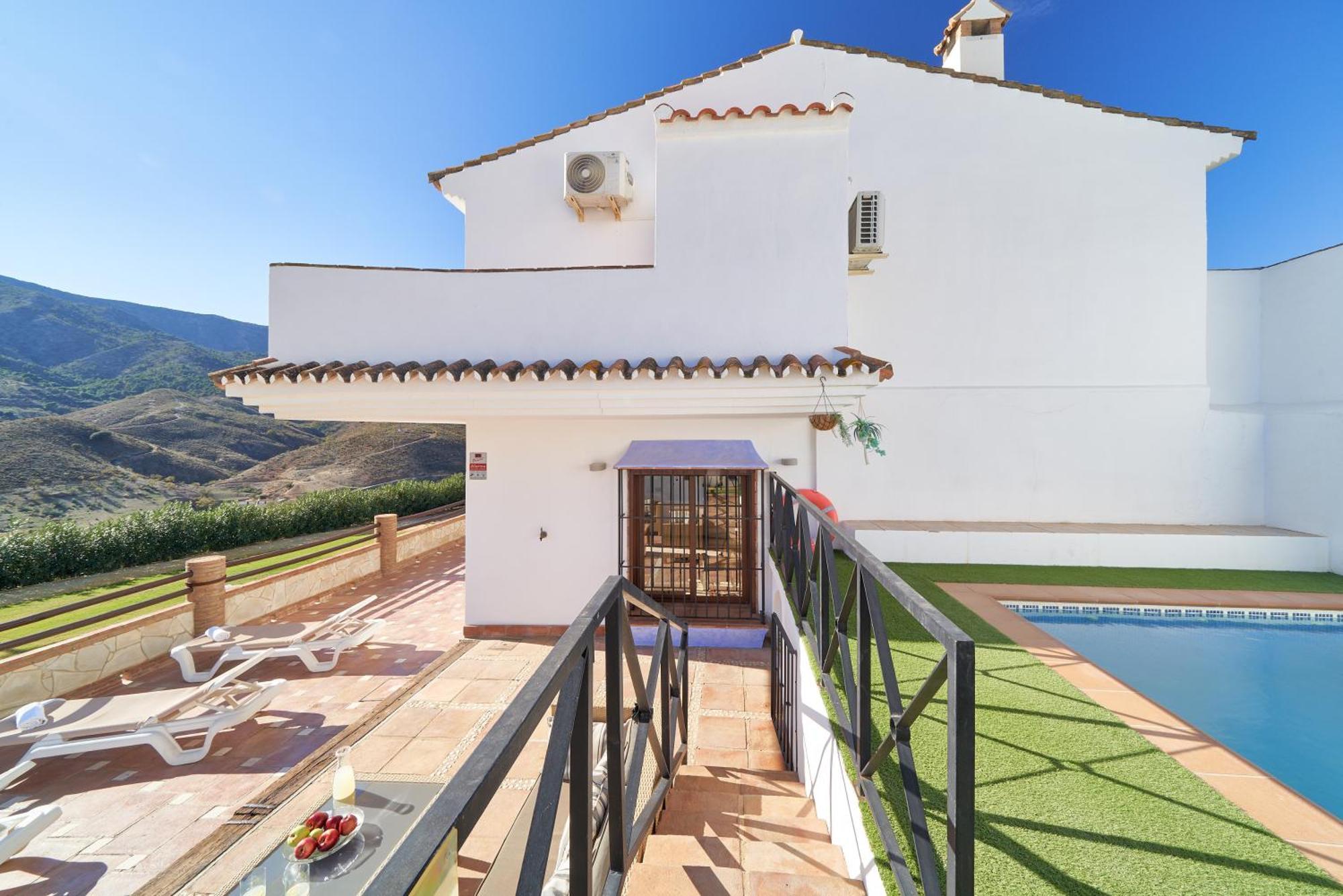 Landhaus Alcaparain Con Piscina En Caminito Del Rey-carratraca Carratraca