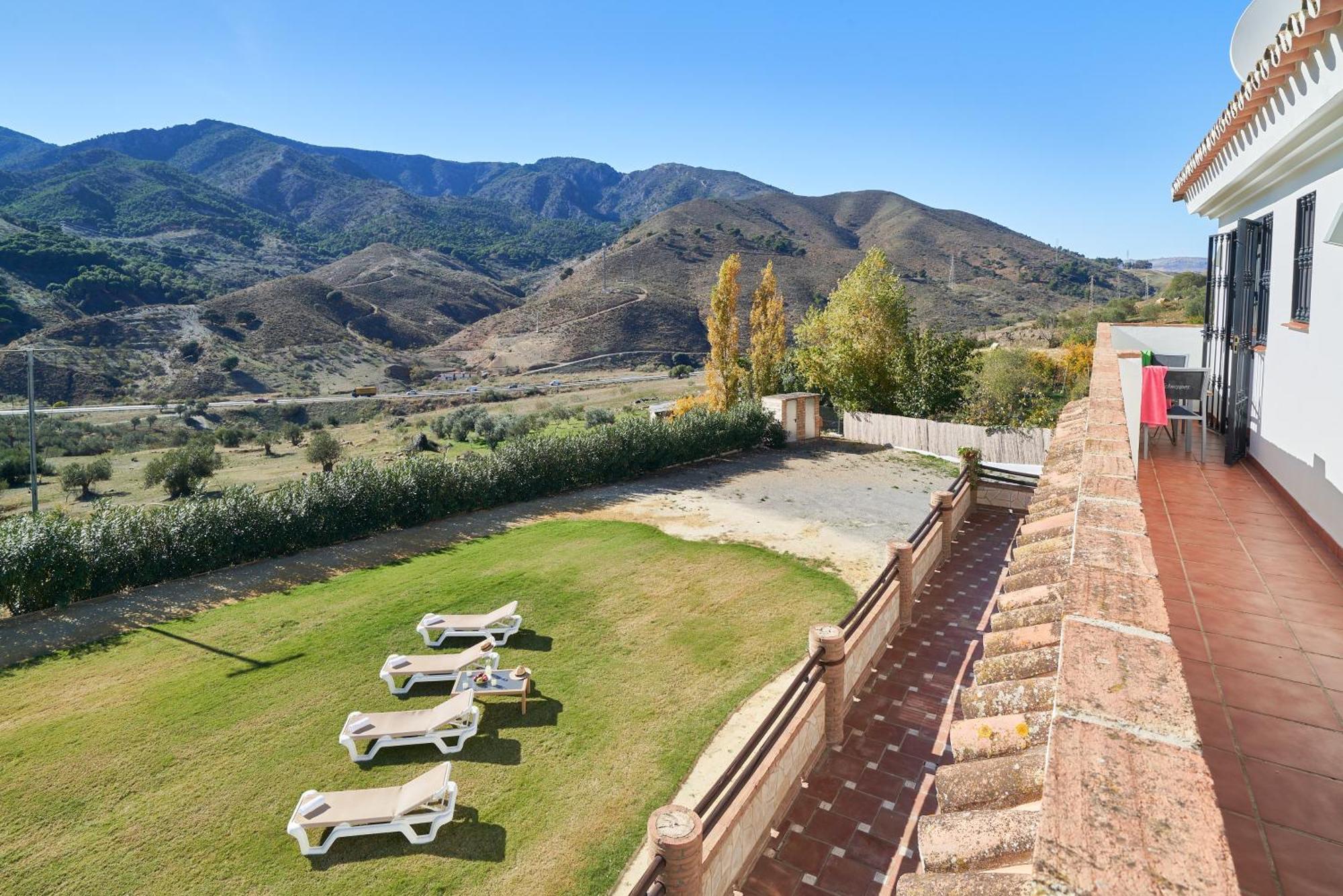Alcaparaín Casa rural Carratraca